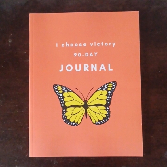 I Choose Victory 90-Day Journal, 8.5" x 11" - Signed by Author - Picture 3 of 6